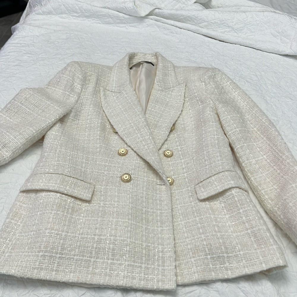 Ladies cream tweed blazer